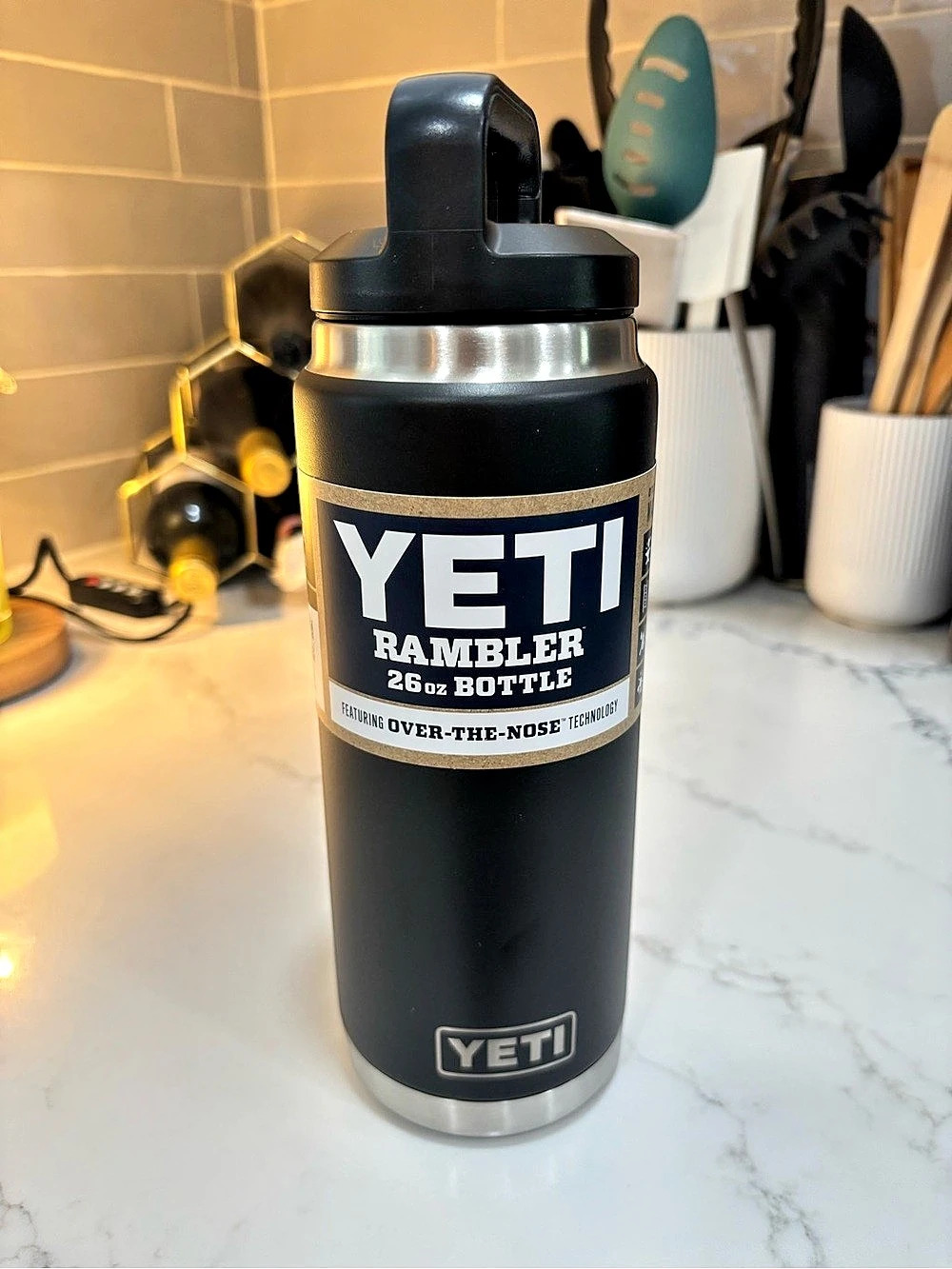 YETI Rambler 26 oz Bottle Black